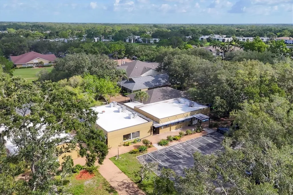 4658 Longwater Chase Sarasota FL 34235