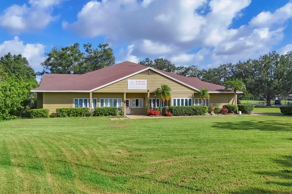4658 Longwater Chase Sarasota FL 34235