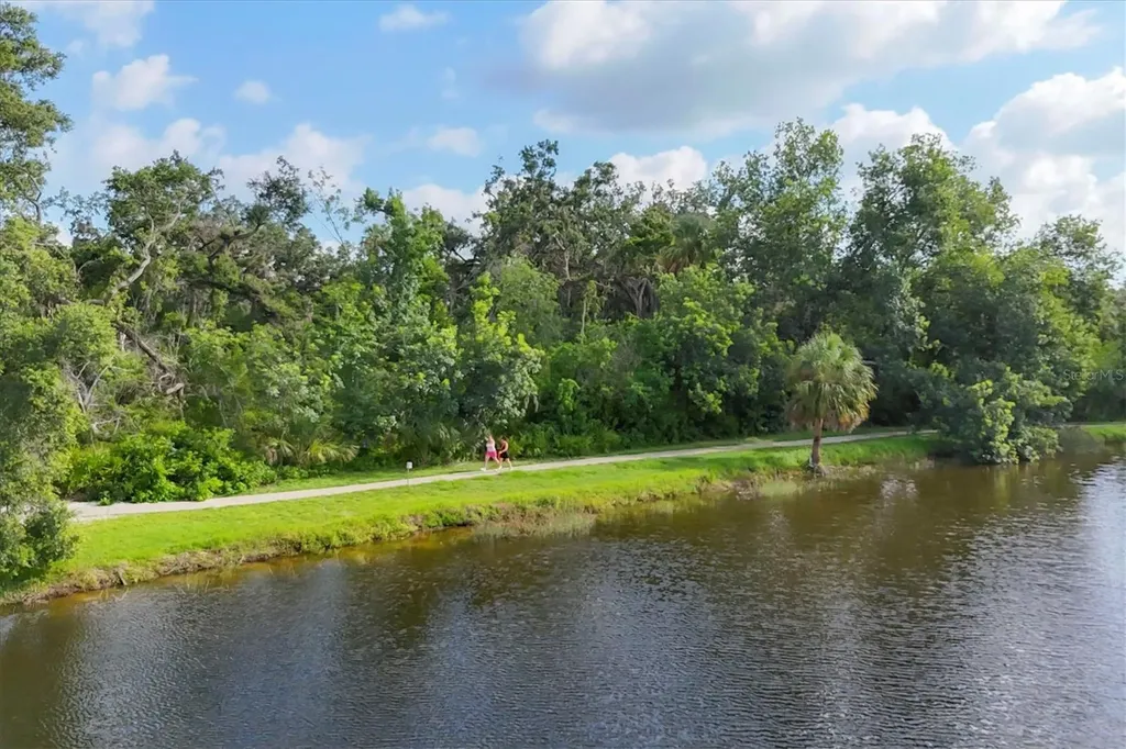 4658 Longwater Chase Sarasota FL 34235