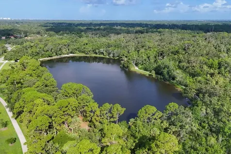 4658 Longwater Chase Sarasota FL 34235