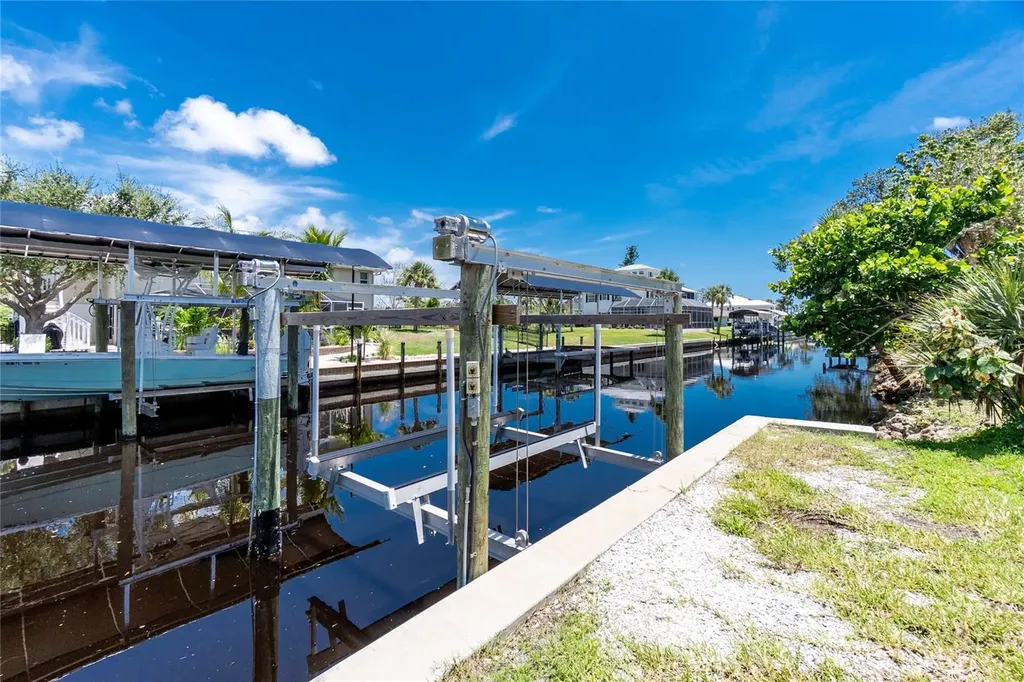 9150 Pine Cove Drive Englewood FL 34224