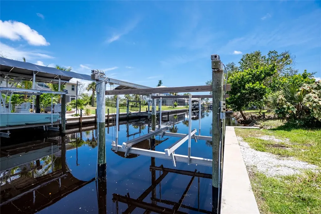 9150 Pine Cove Drive Englewood FL 34224