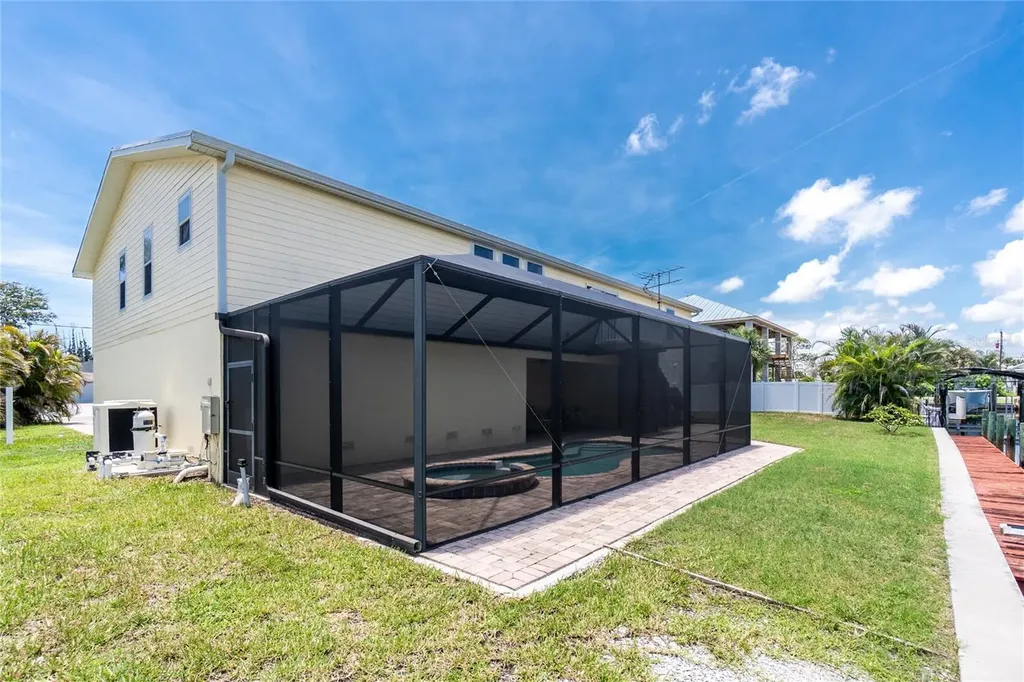 9150 Pine Cove Drive Englewood FL 34224