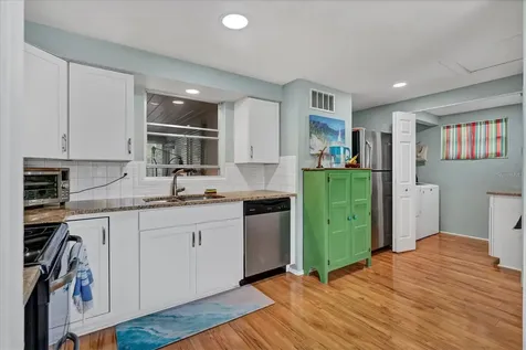 401 Leach Street Englewood FL 34223