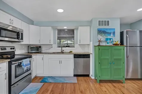 401 Leach Street Englewood FL 34223