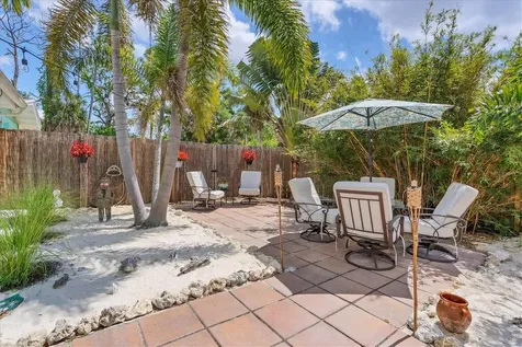 401 Leach Street Englewood FL 34223