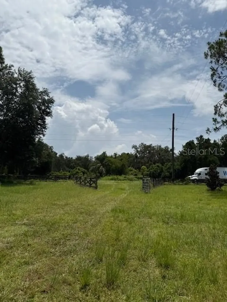 8715 State Road 33 Groveland FL 34736