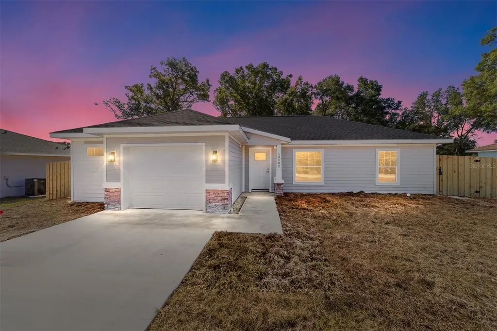 13482 SW 106th Street Dunnellon FL 34432