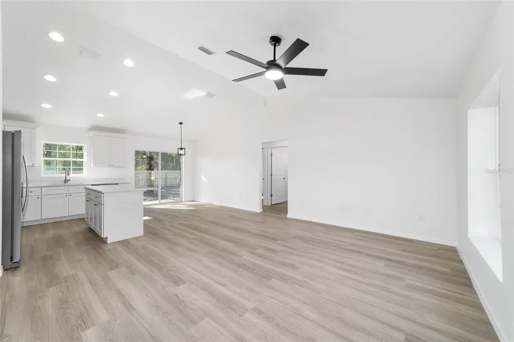 13482 SW 106th Street Dunnellon FL 34432