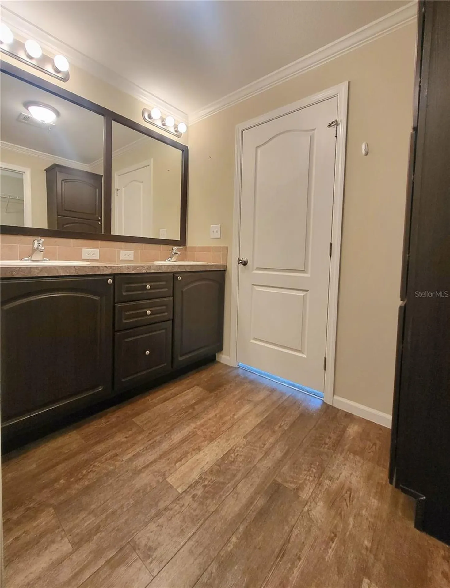 1106 49th Avenue Drive W Bradenton FL 34207