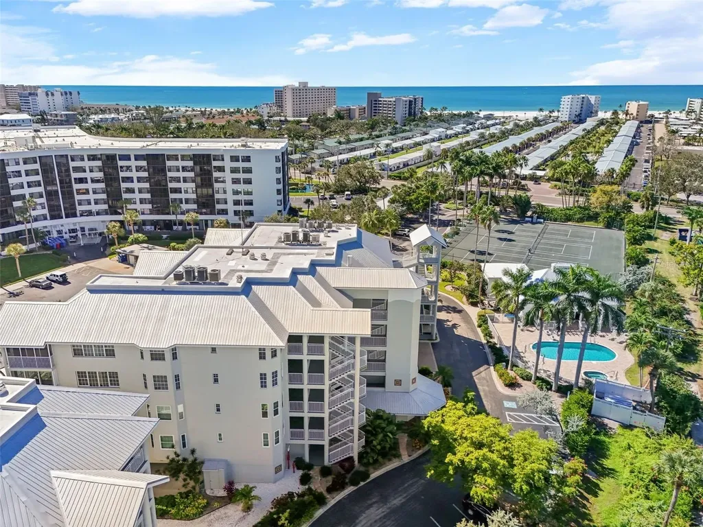 1240 Dolphin Bay Way Sarasota FL 34242