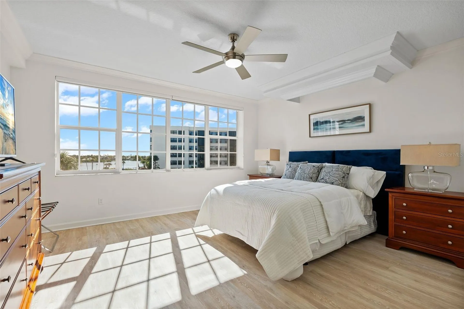 1240 Dolphin Bay Way Sarasota FL 34242