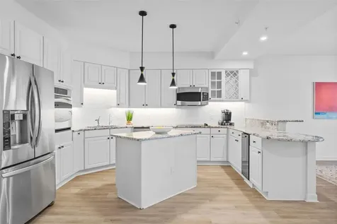 1240 Dolphin Bay Way Sarasota FL 34242