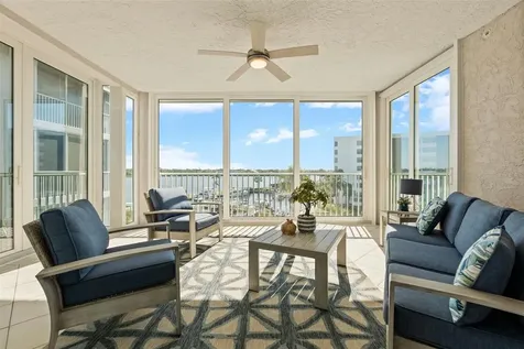 1240 Dolphin Bay Way Sarasota FL 34242