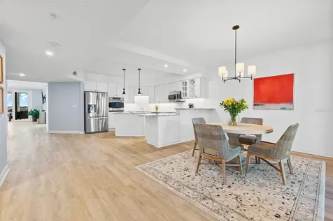 1240 Dolphin Bay Way Sarasota FL 34242
