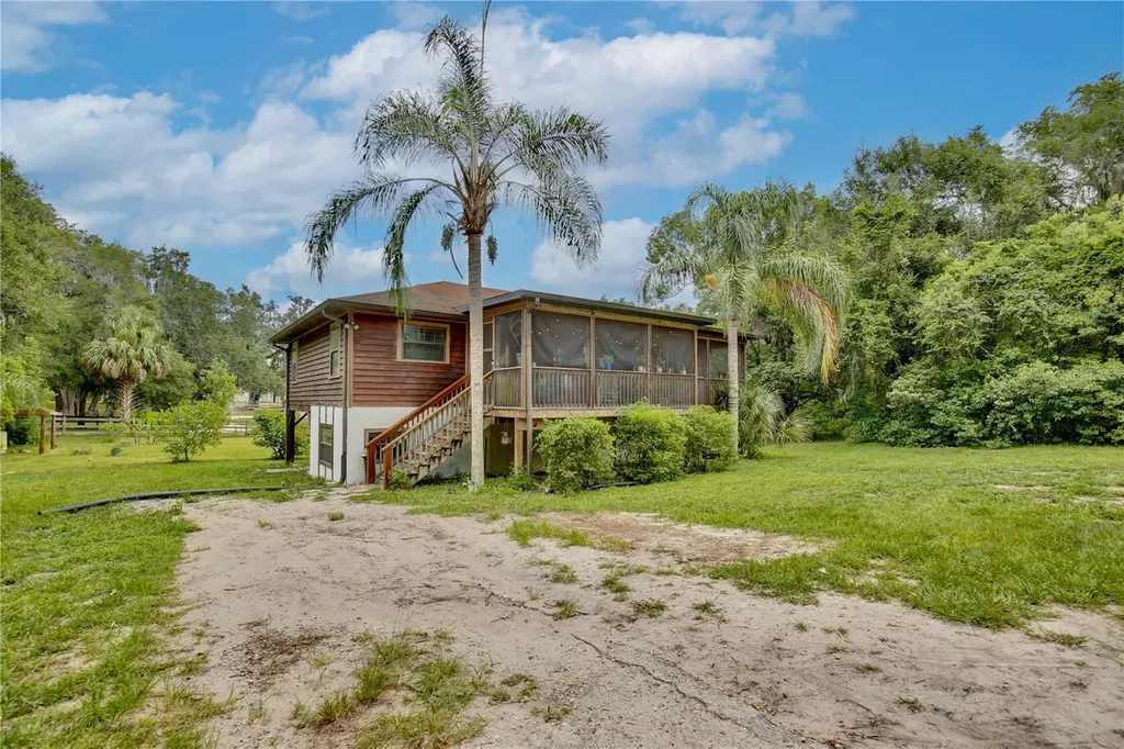 425 Mercers Fernery Road Deland FL 32720