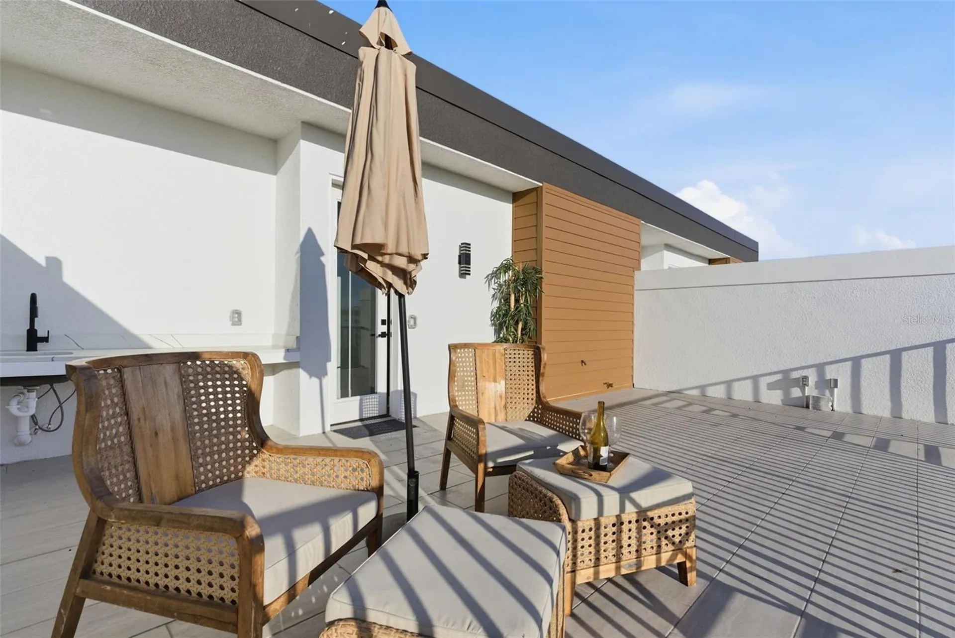 11605 1st Street E Treasure Island FL 33706