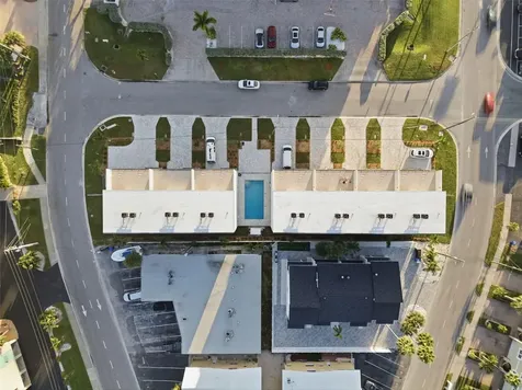 11605 1st Street E Treasure Island FL 33706