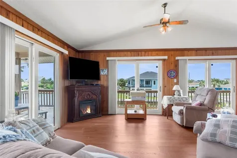13825 San Juan Avenue Hudson FL 34667