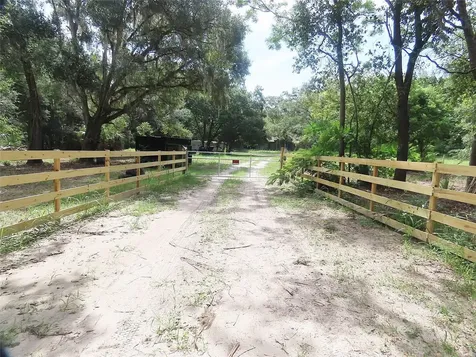 32944 County Road 437 Sorrento FL 32776