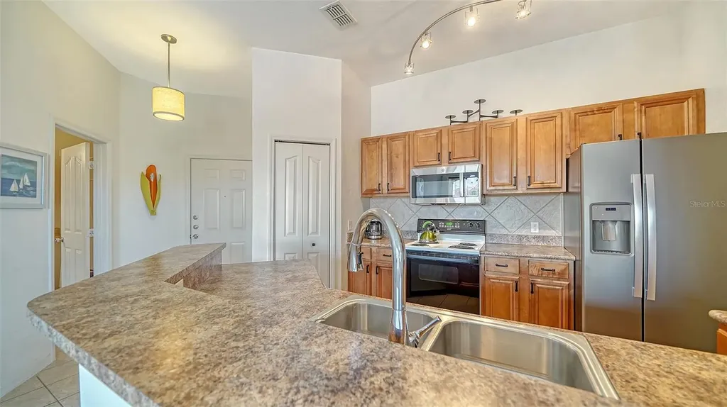 8397 38th Street Circle E Sarasota FL 34243