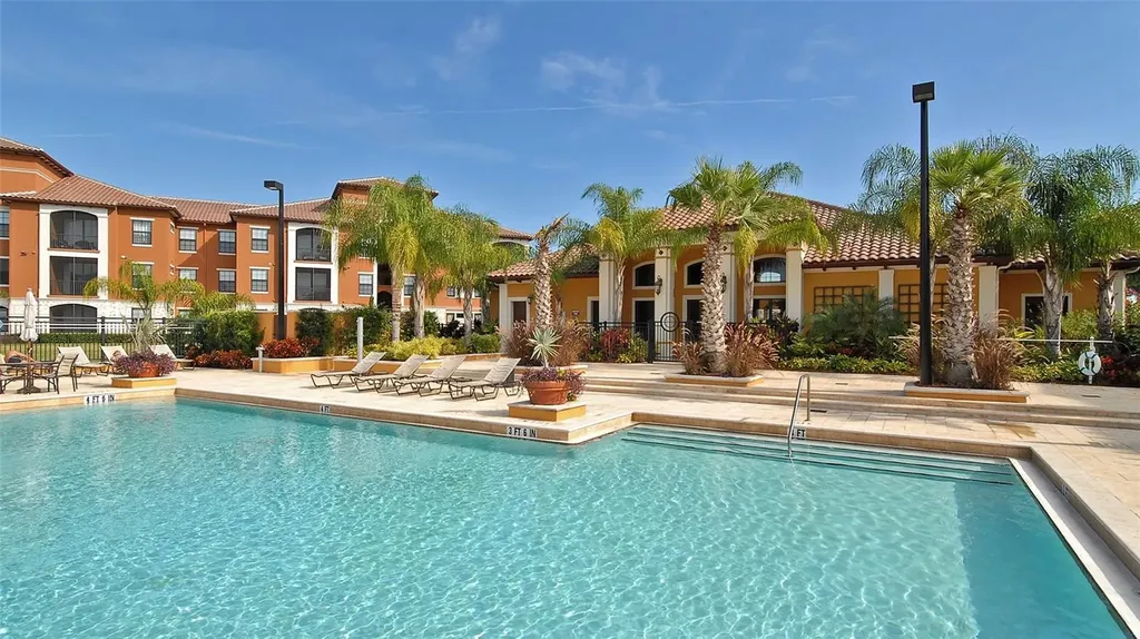 8397 38th Street Circle E Sarasota FL 34243