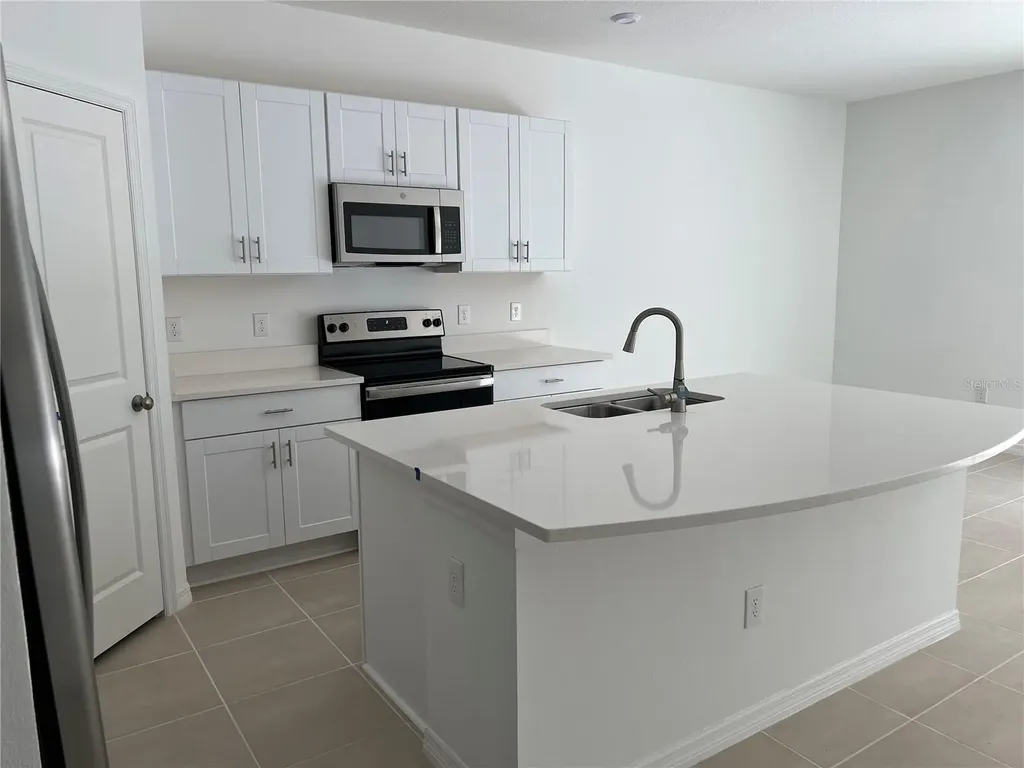 6413 Fairmont Lane Palmetto FL 34221