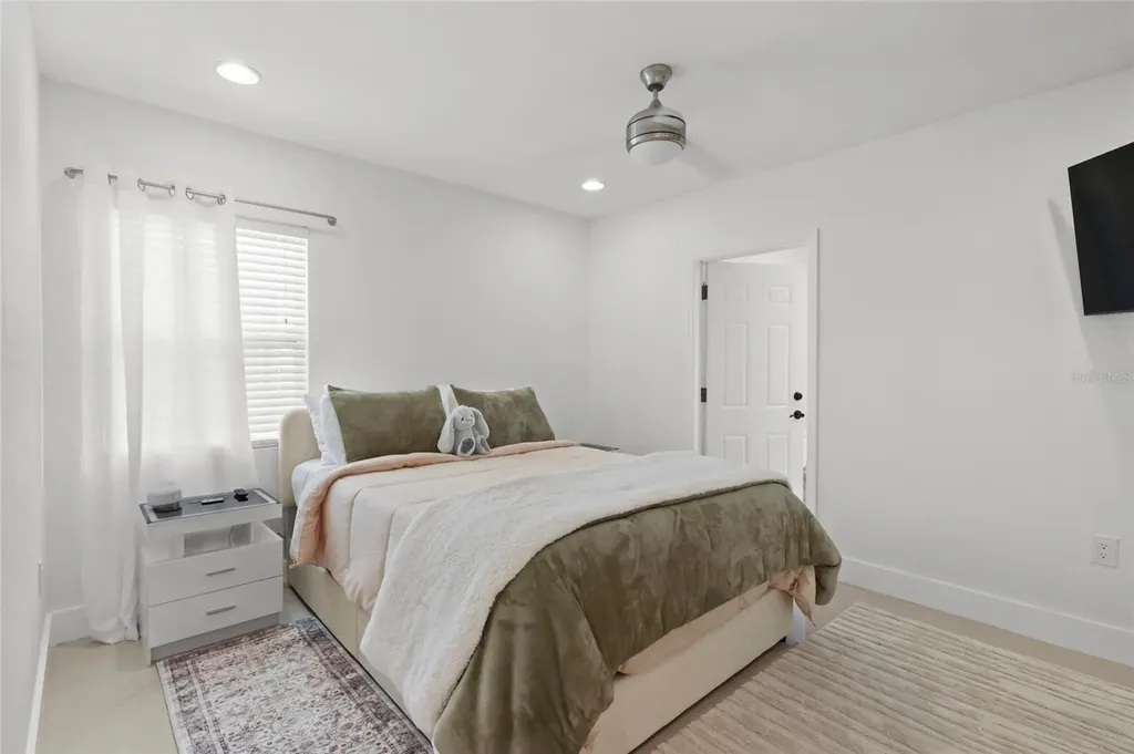 6917 22nd Street W Bradenton FL 34207