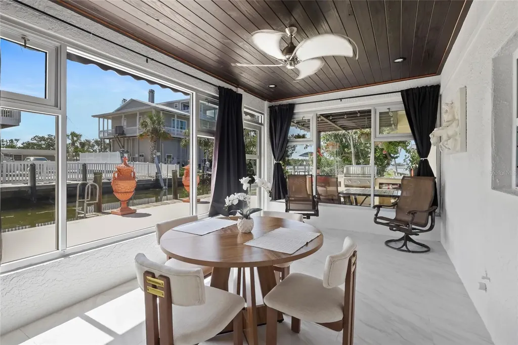 6917 22nd Street W Bradenton FL 34207