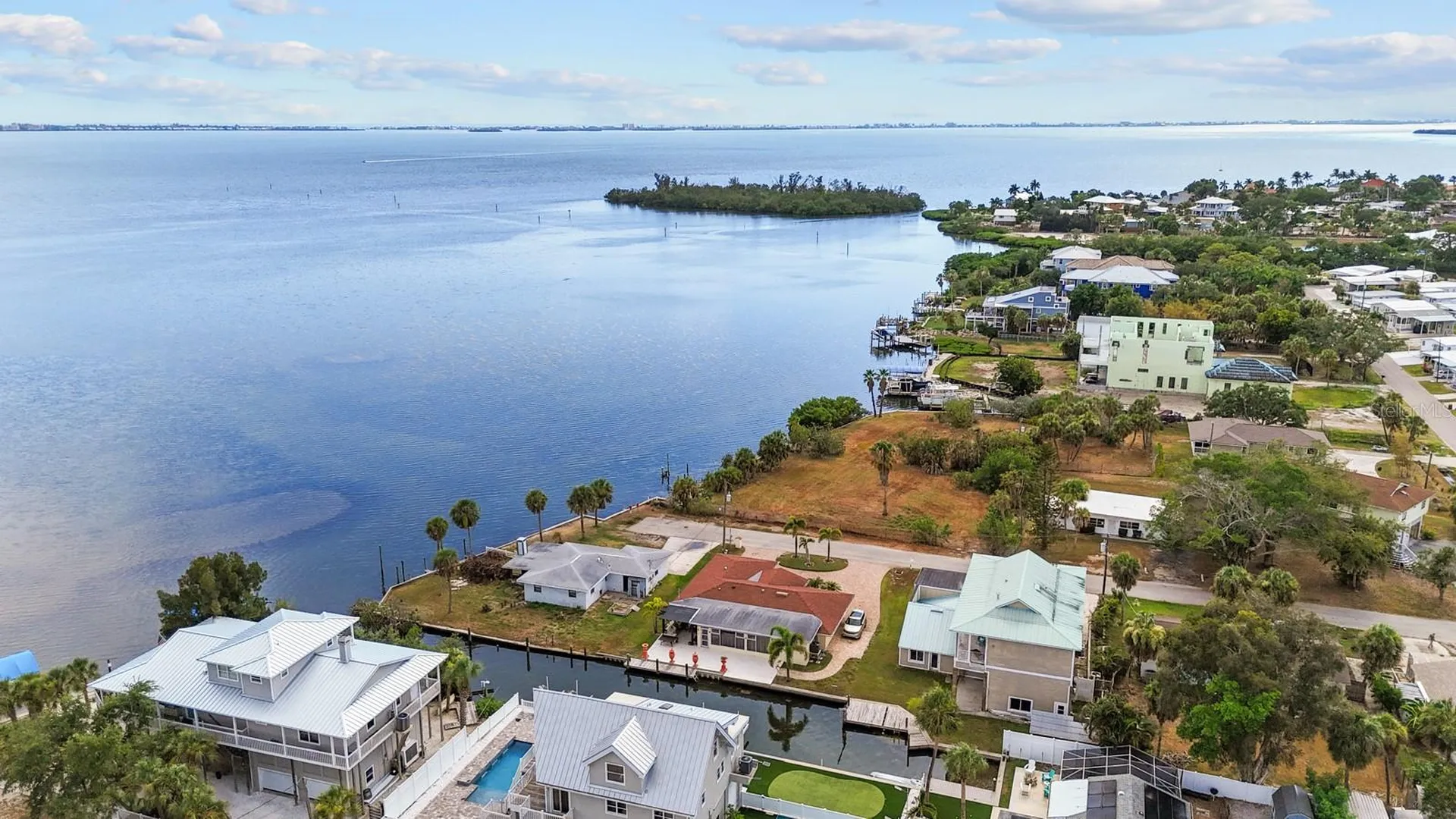6917 22nd Street W Bradenton FL 34207