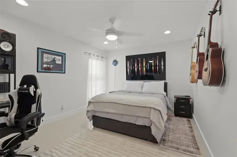 6917 22nd Street W Bradenton FL 34207