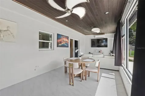 6917 22nd Street W Bradenton FL 34207