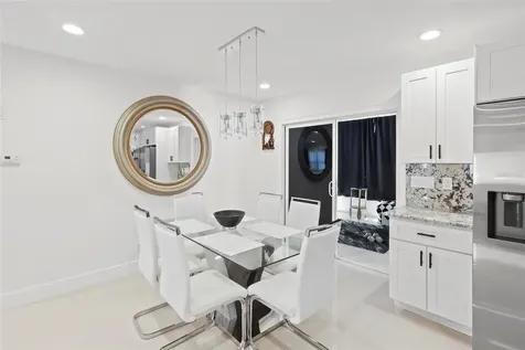 6917 22nd Street W Bradenton FL 34207