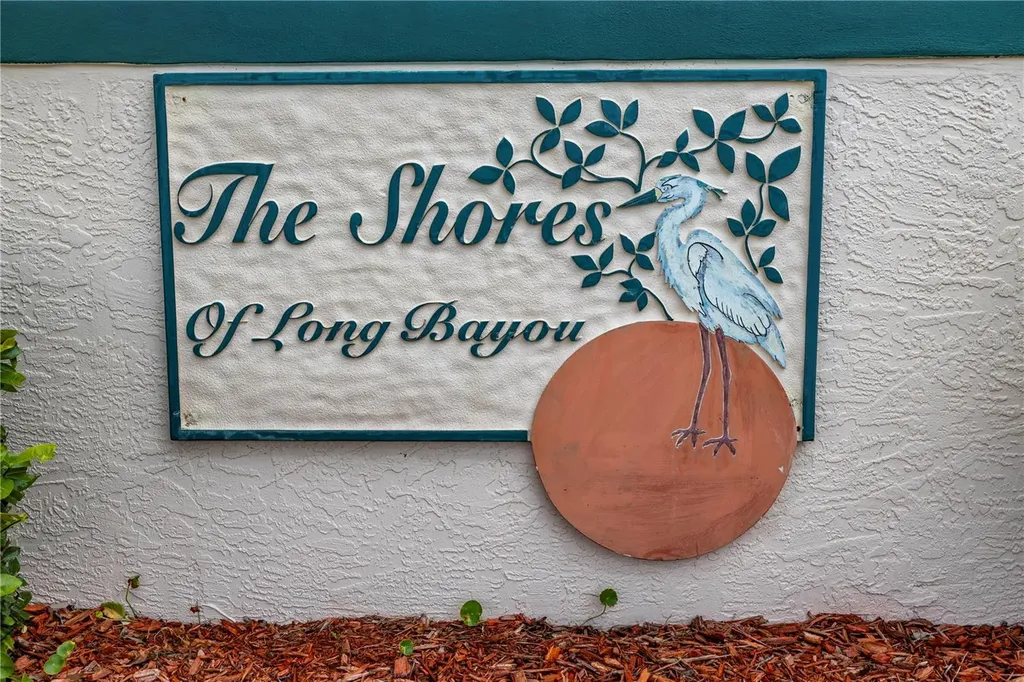 6399 Shoreline Drive St Petersburg FL 33708