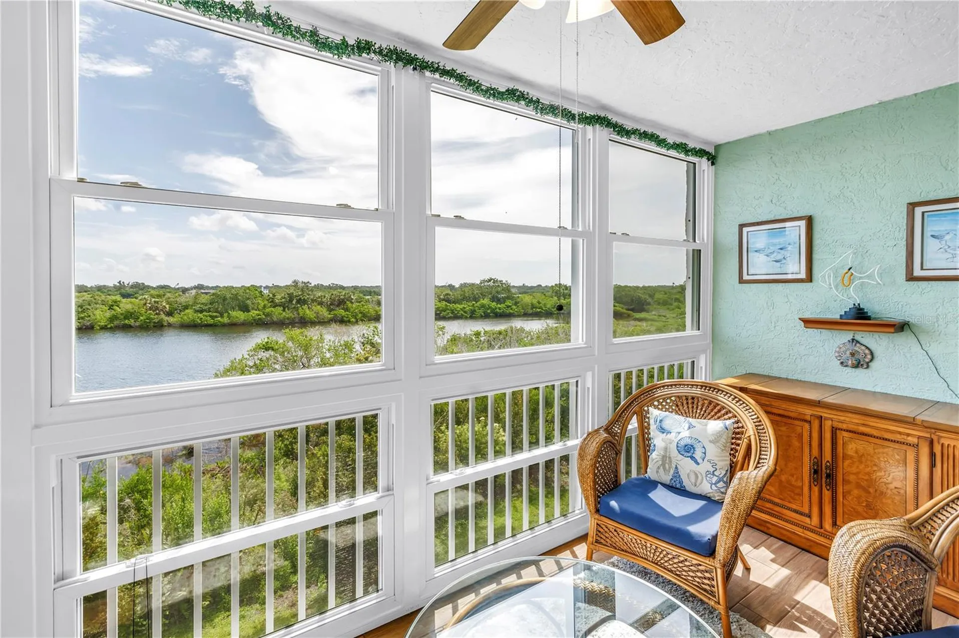 6399 Shoreline Drive St Petersburg FL 33708
