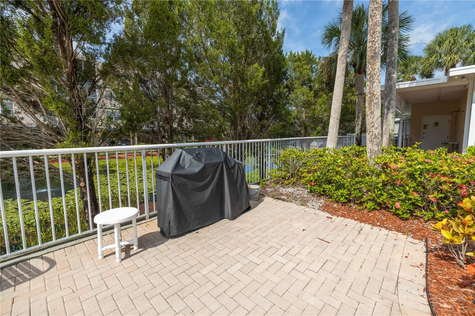 6399 Shoreline Drive St Petersburg FL 33708