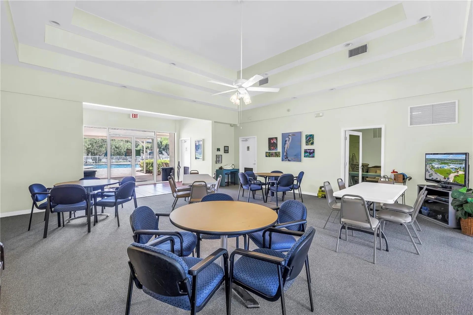 6399 Shoreline Drive St Petersburg FL 33708