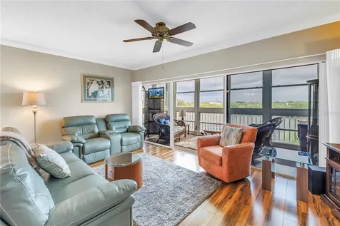 6399 Shoreline Drive St Petersburg FL 33708