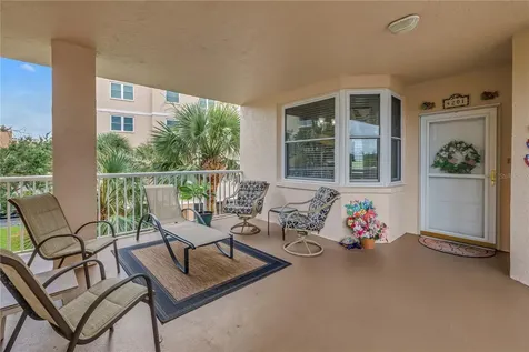 6399 Shoreline Drive St Petersburg FL 33708