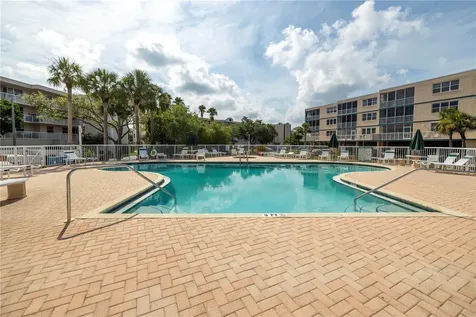 6399 Shoreline Drive St Petersburg FL 33708