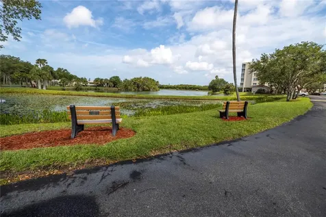 6399 Shoreline Drive St Petersburg FL 33708