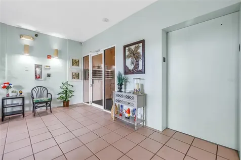 6399 Shoreline Drive St Petersburg FL 33708