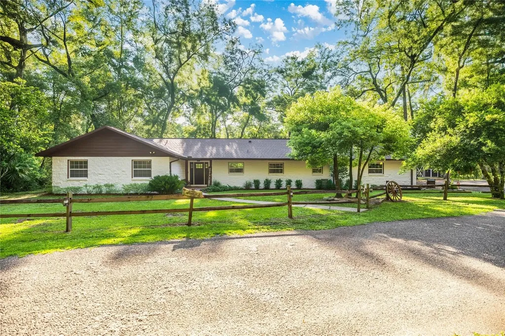 4701 NE Jacksonville Road Ocala FL 34479