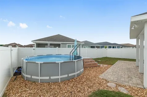 24617 SW 17th Place Newberry FL 32669