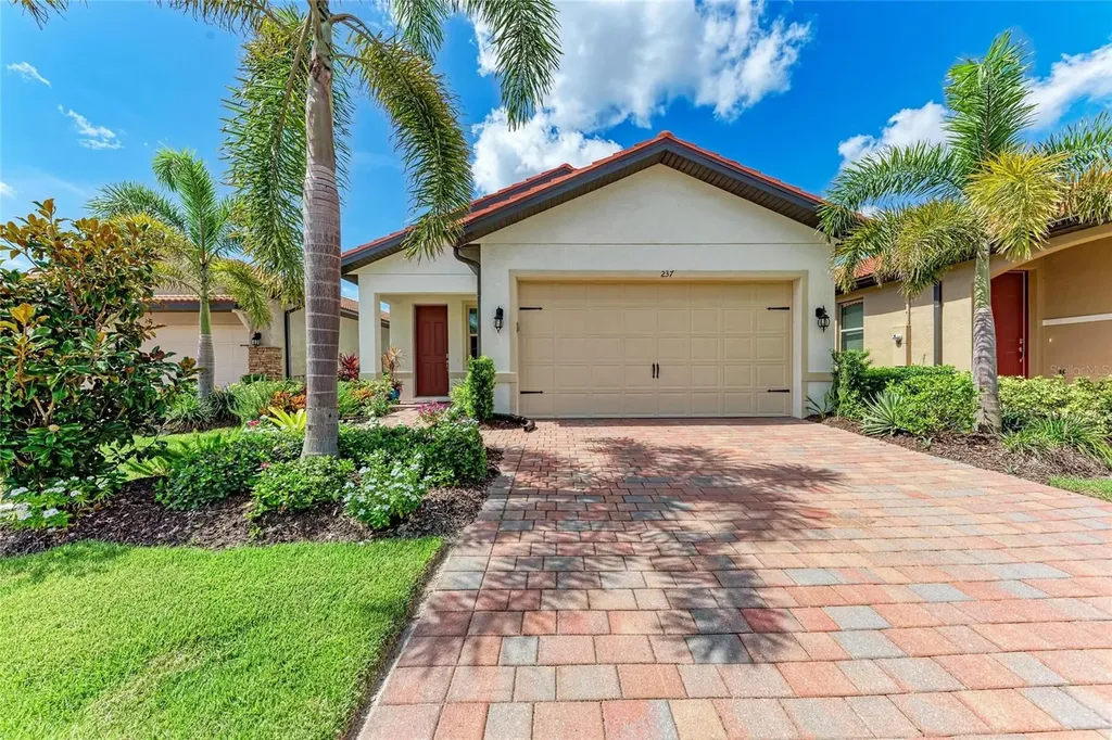 237 Soliera Street Nokomis FL 34275