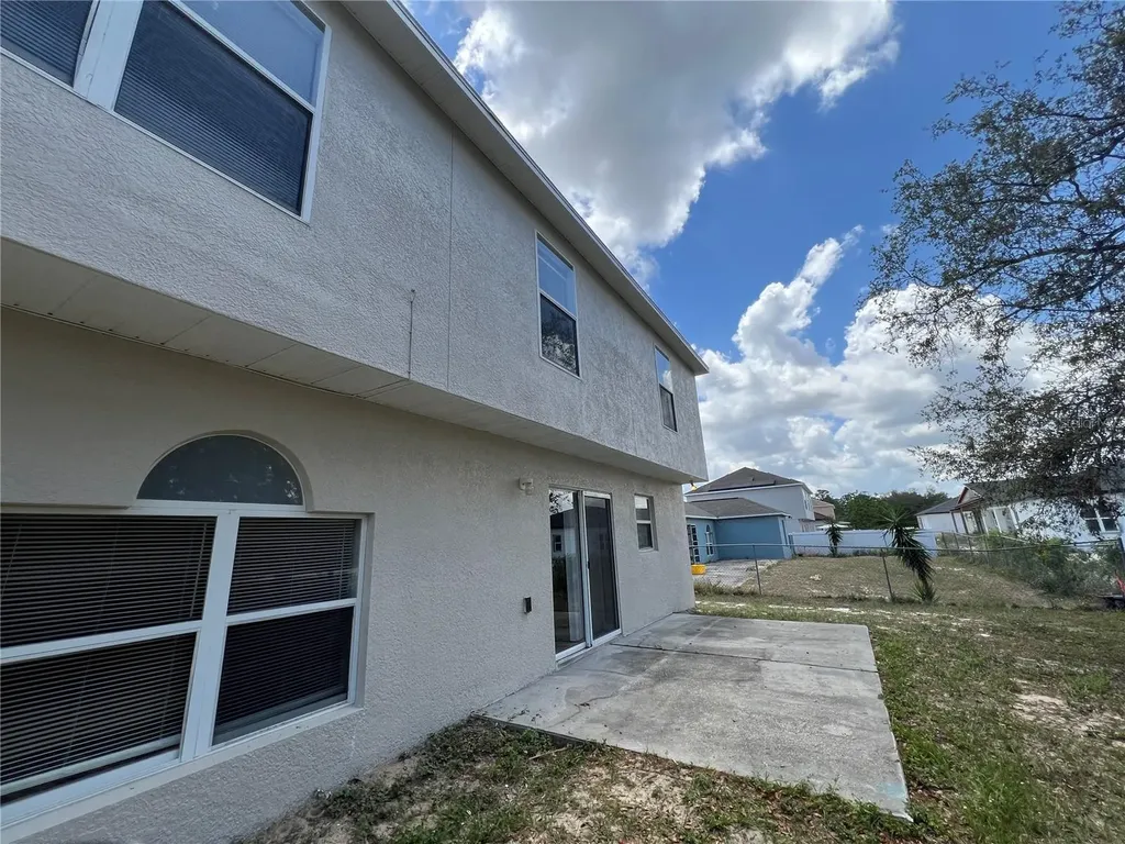1418 Sarasota Drive Kissimmee FL 34759