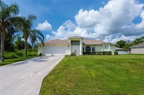 2723 Coolidge Avenue North Port FL 34286