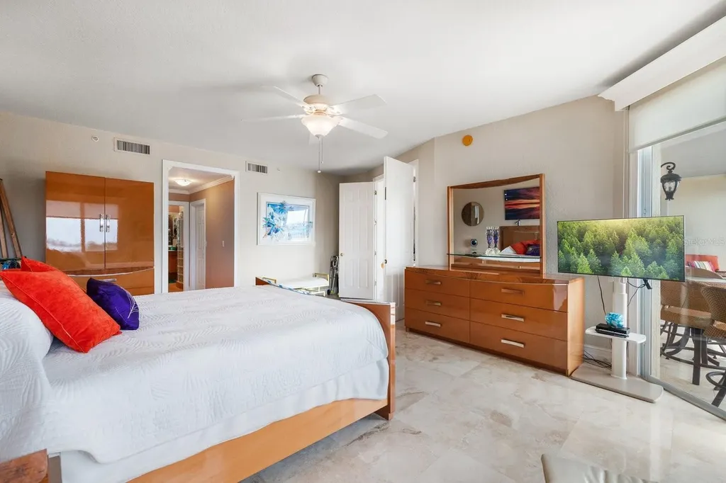 1860 N Fort Harrison Avenue Clearwater FL 33755