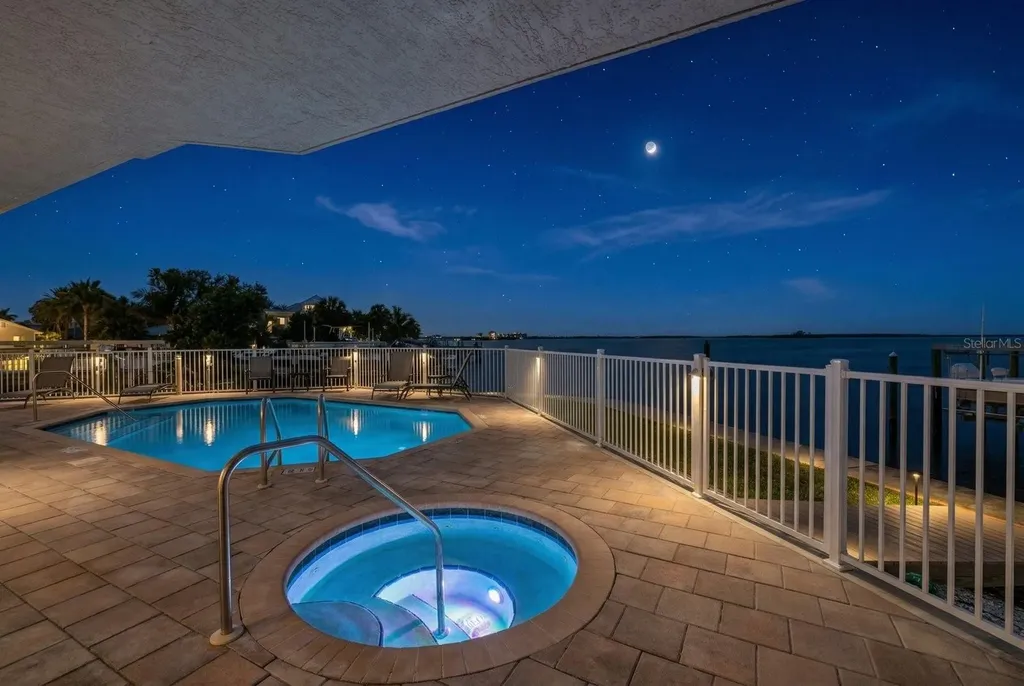 1860 N Fort Harrison Avenue Clearwater FL 33755