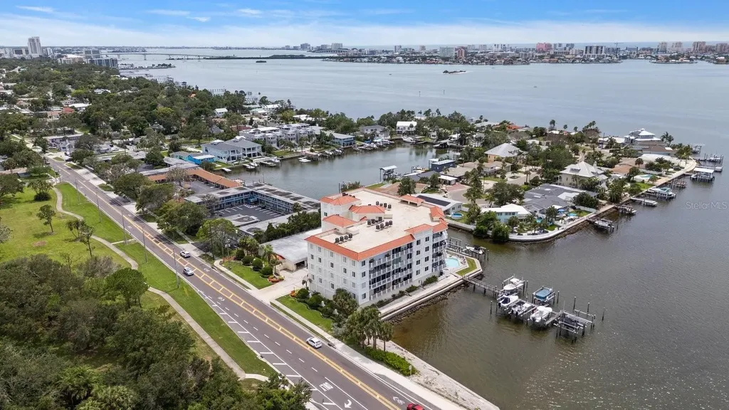 1860 N Fort Harrison Avenue Clearwater FL 33755